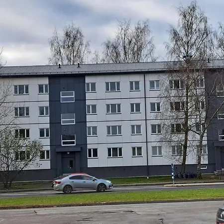 Apartment Turu 15 *